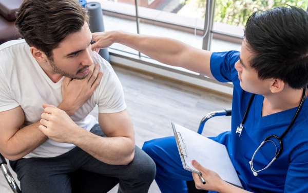 Dislocated Shoulder: When is Surgery Required and Not Required?
